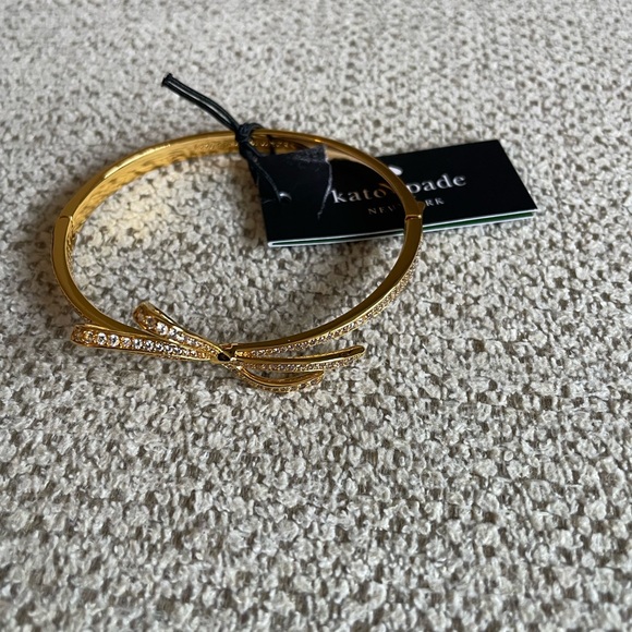 Kate Spade Gold Bow Bangle - Picture 2 of 4
